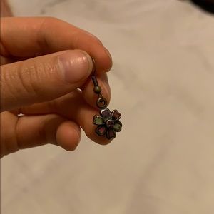 Flower dangly earrings